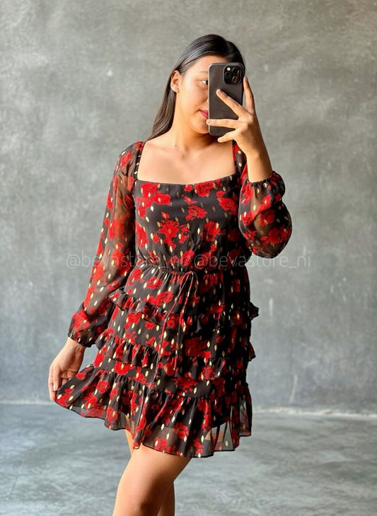Vestido negro floreado con rojo