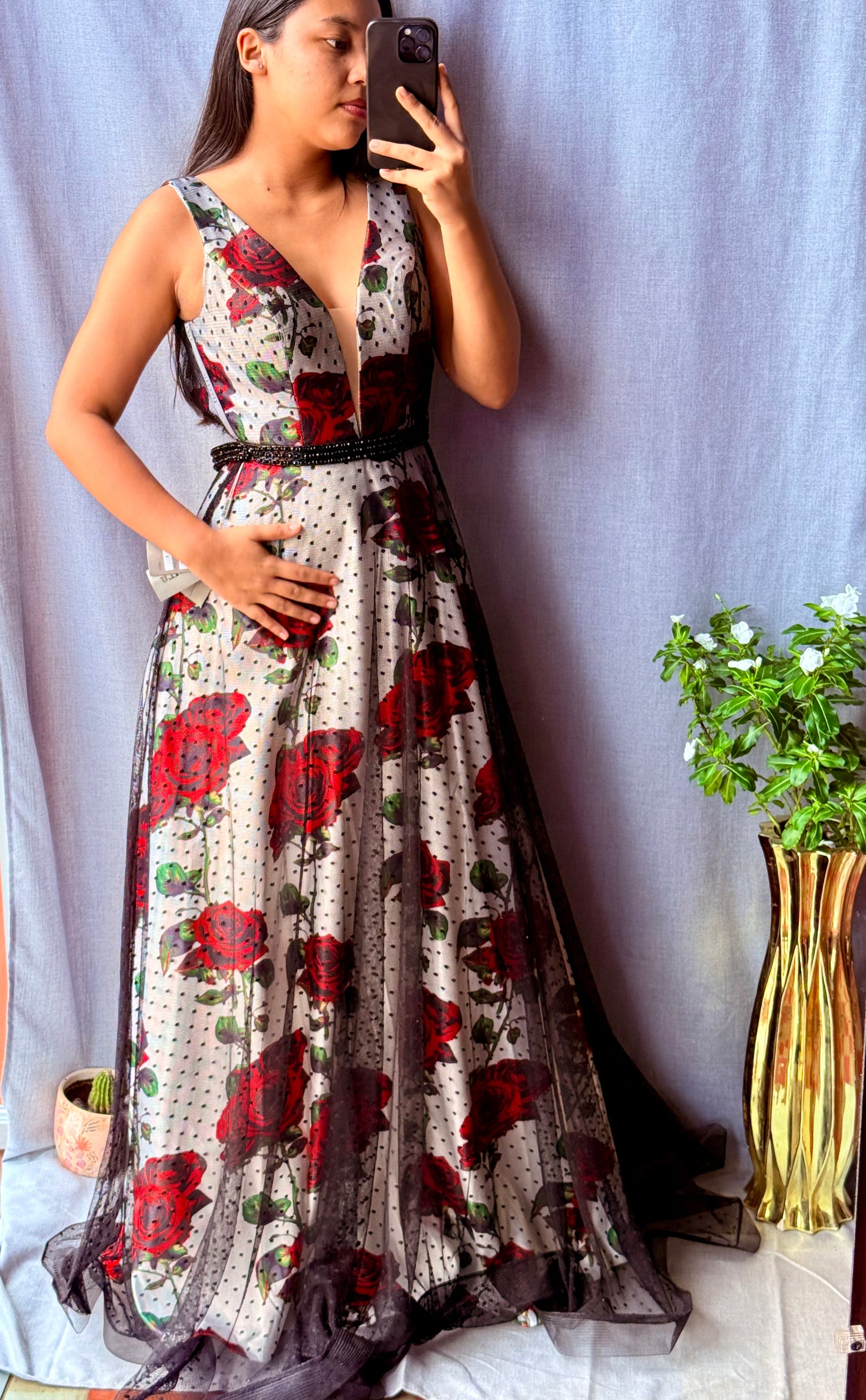 Vestido Negro y rojo floral Lucci Lu