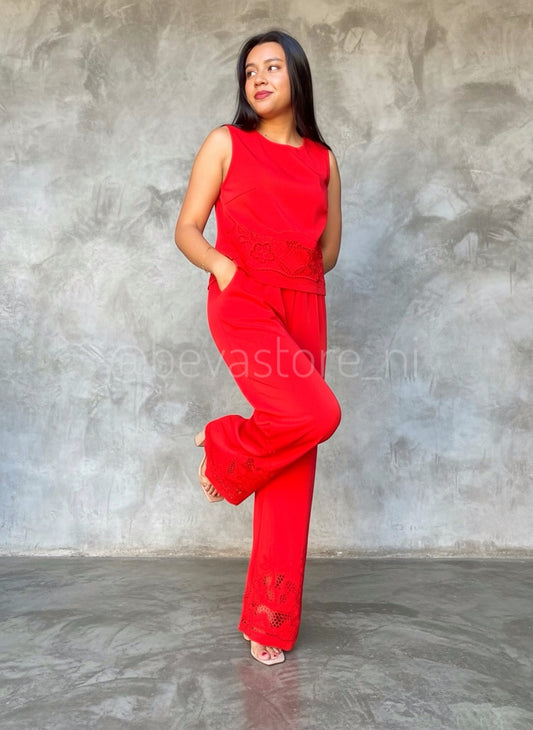 Conjunto bordado rojo