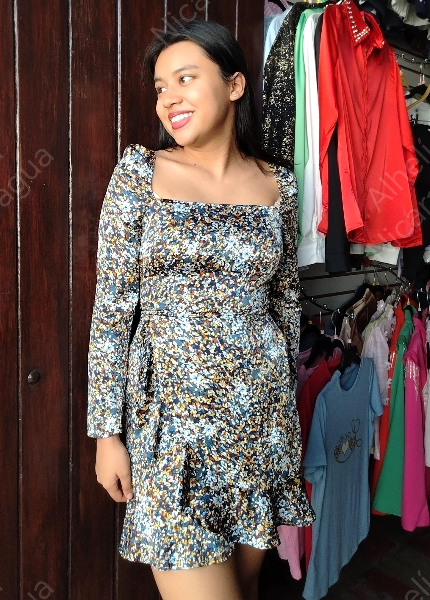 Vestido manga larga floreado