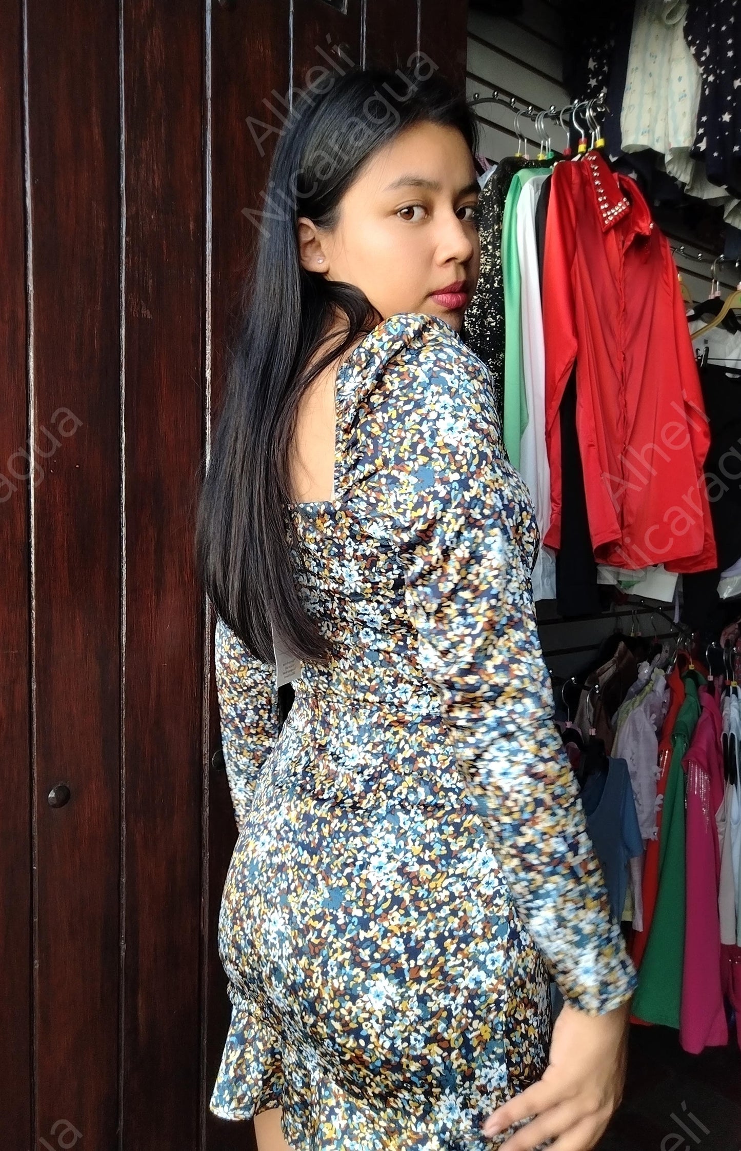 Vestido manga larga floreado