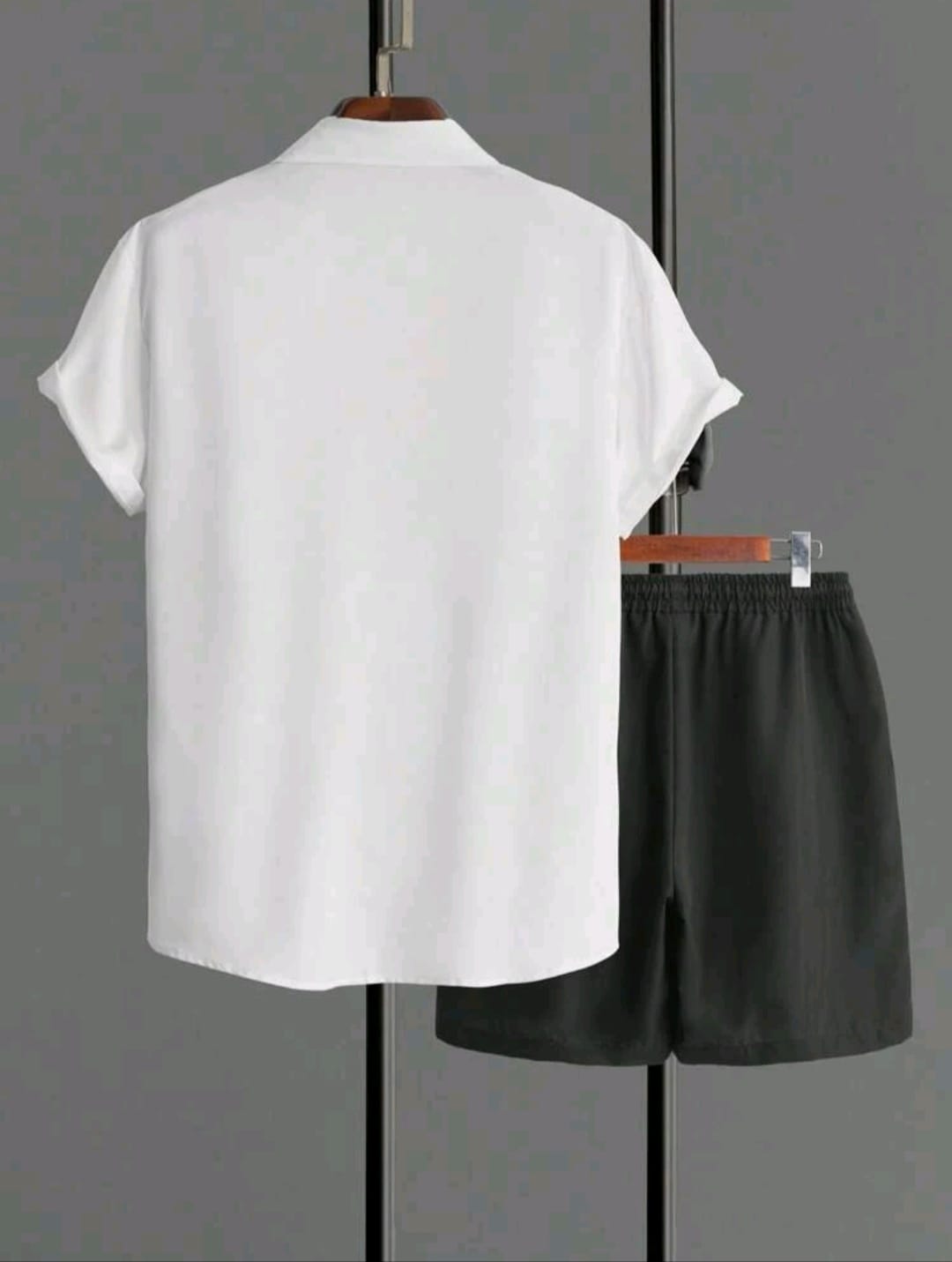 Conjunto de caballero blanco con negro