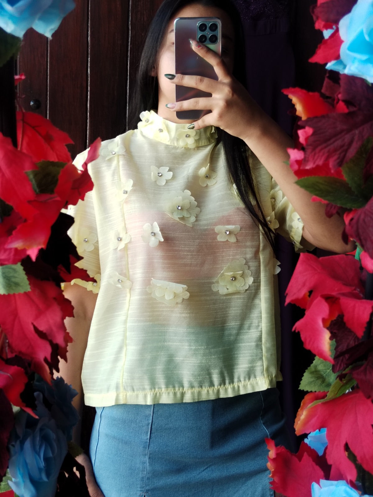 Blusa con flores