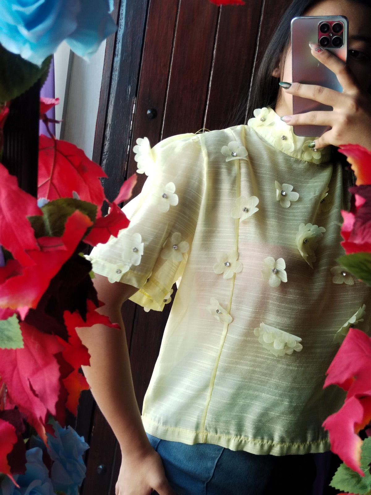 Blusa con flores