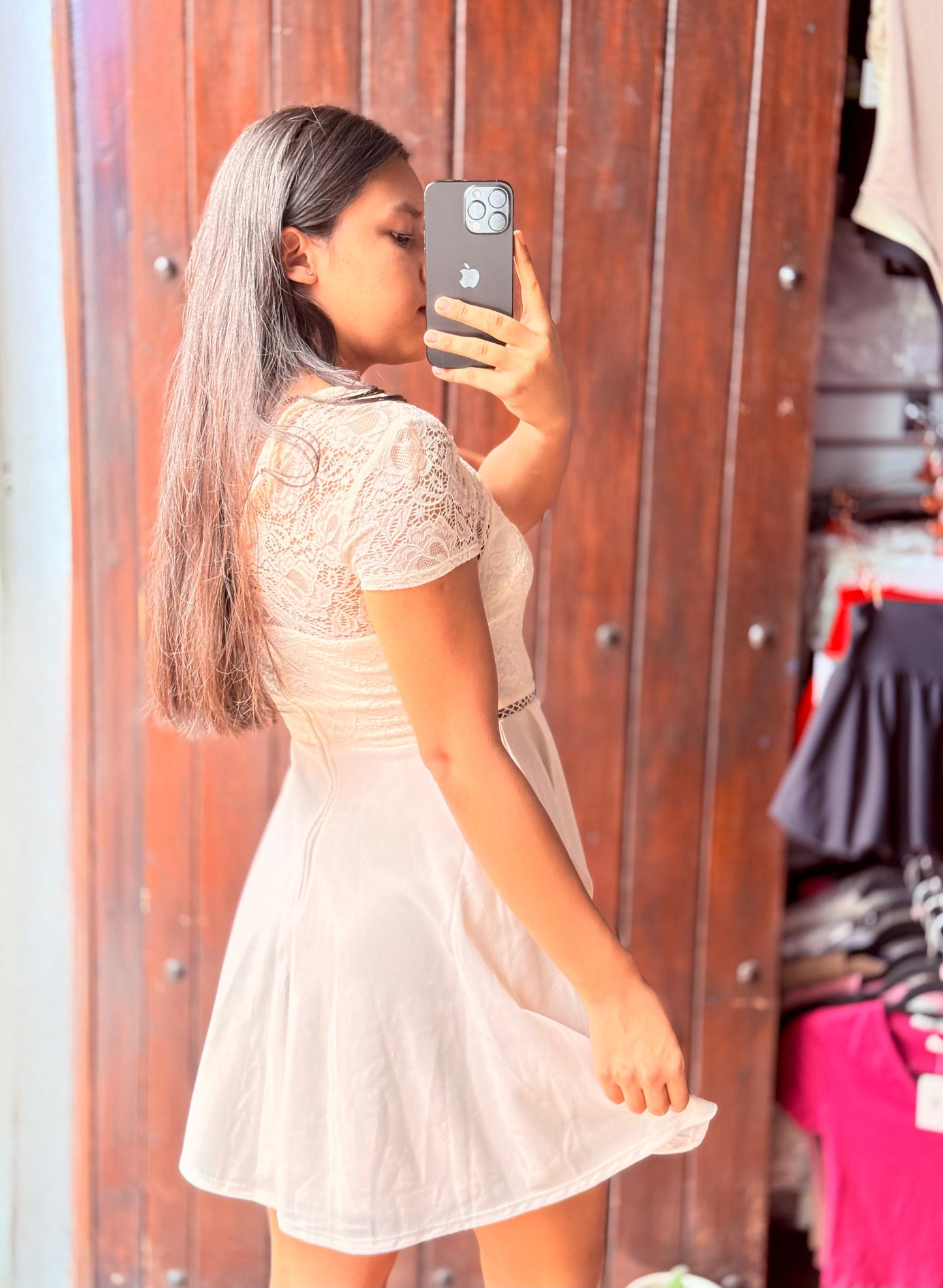 Vestido corto blanco