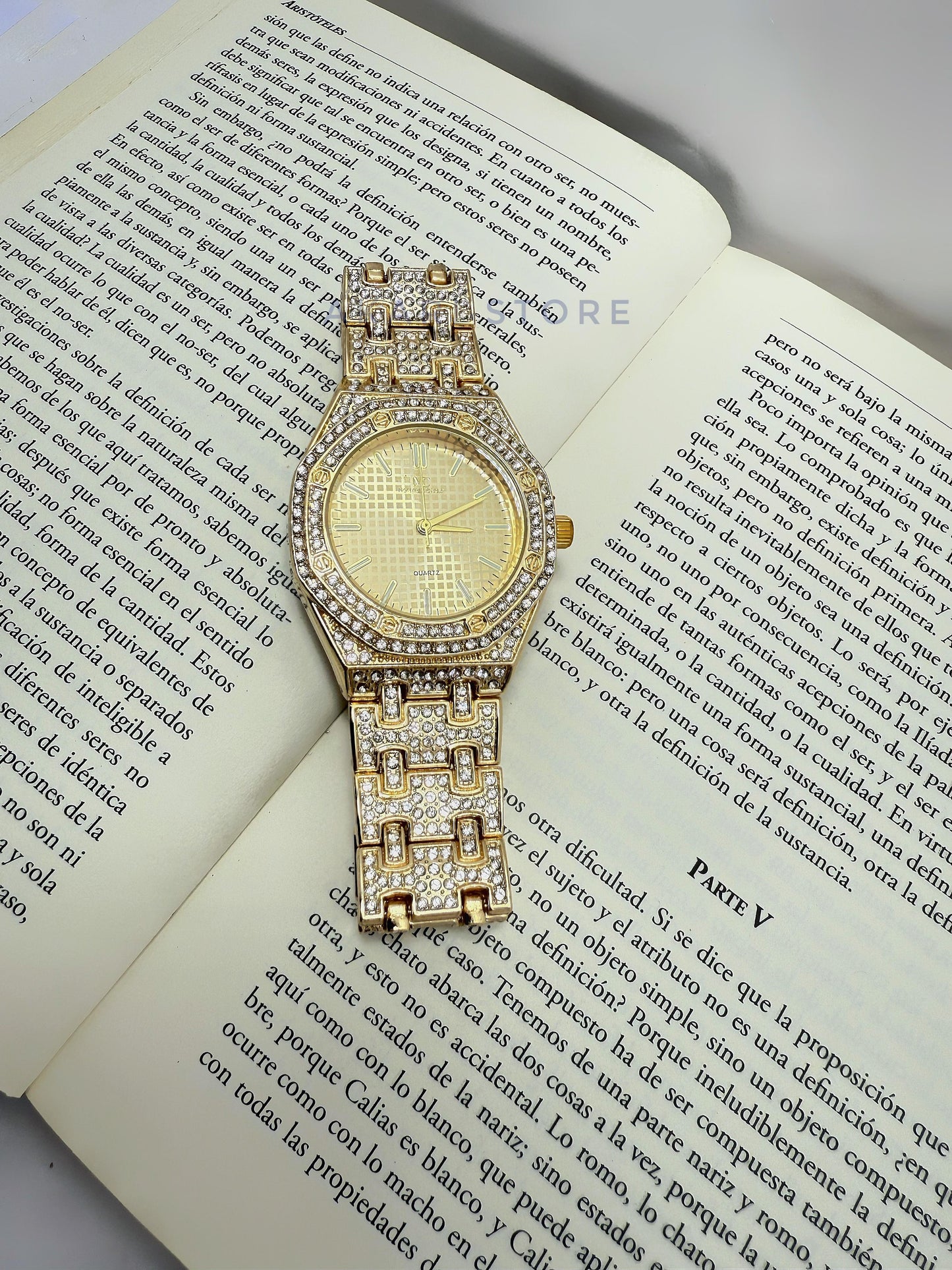 Reloj De  Lujo Con brillos Dorado
