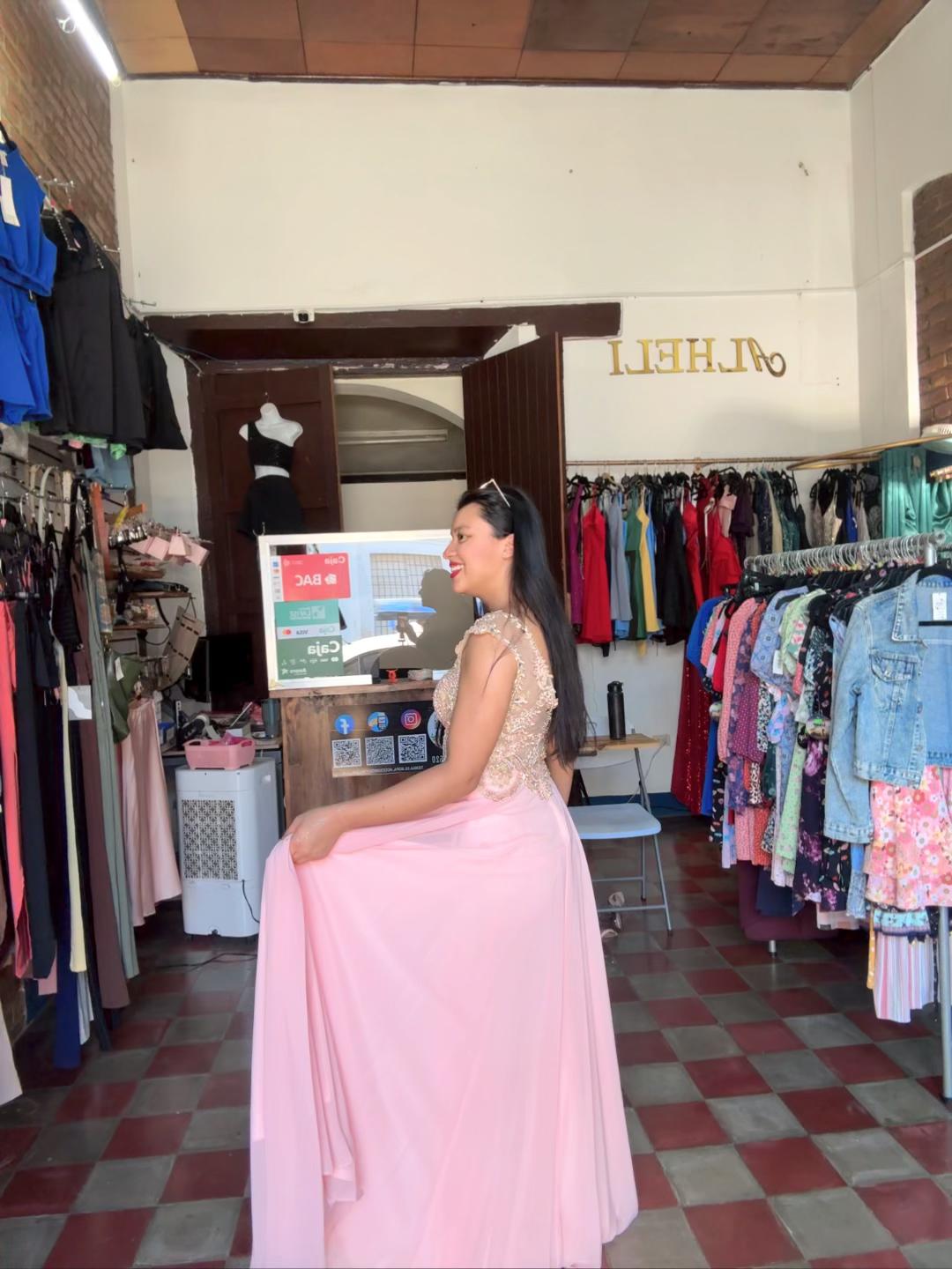 Vestido color Blush Rosa brillante Abby Paris