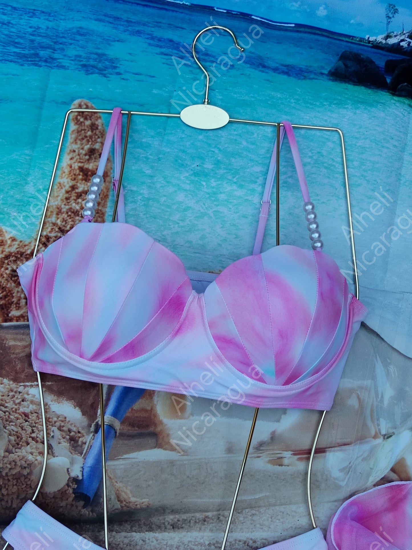 Traje de baño rosado
