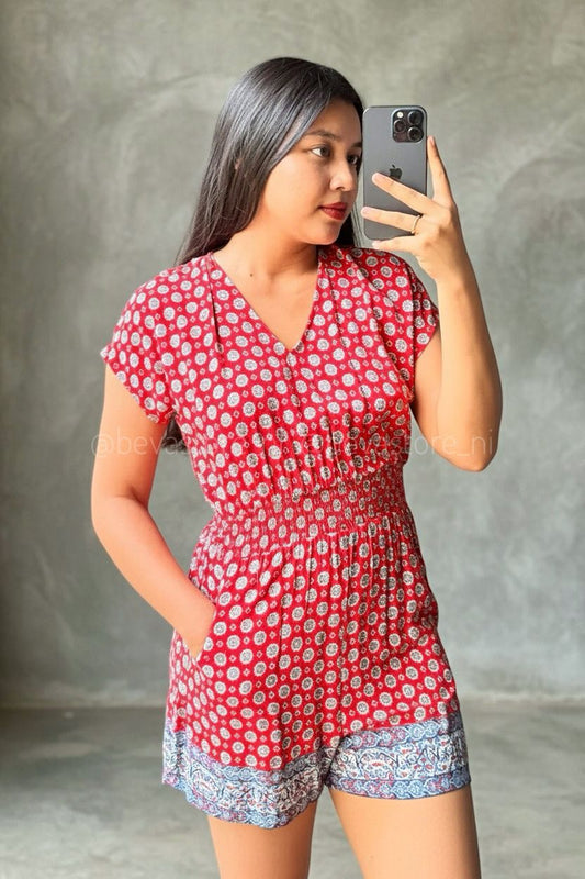 Monito rojo de estampado