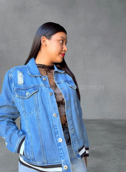 Chaqueta con rayas