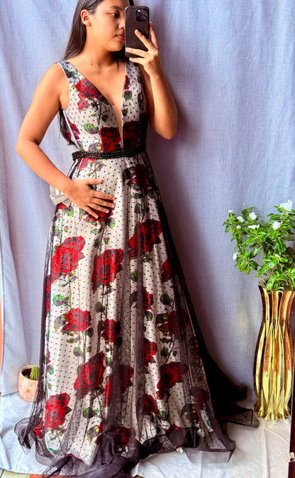 Vestido Negro y rojo floral Lucci Lu