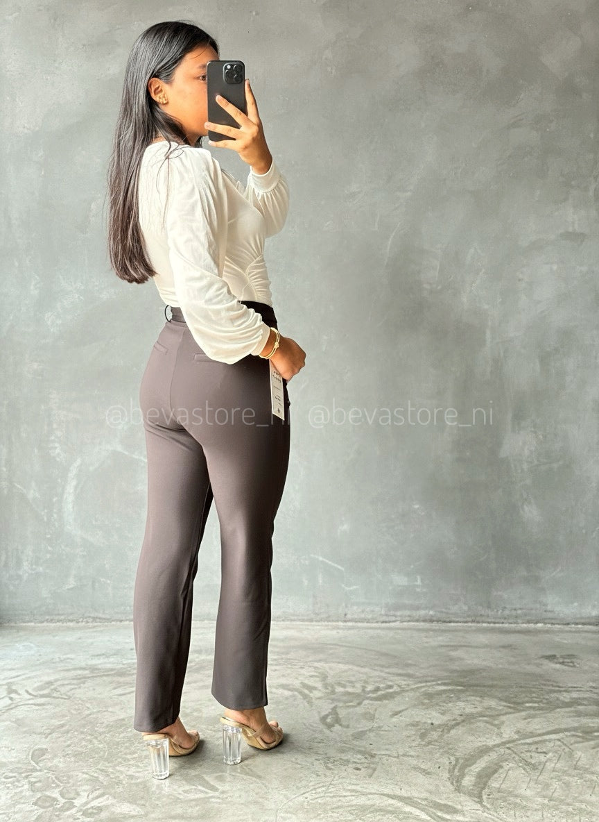 Pantalón de vestir corte recto
