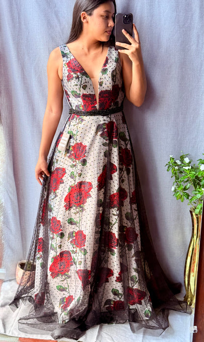 Vestido Negro y rojo floral Lucci Lu