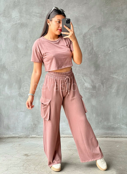 Conjunto Top y pantalón Wide Leg morado