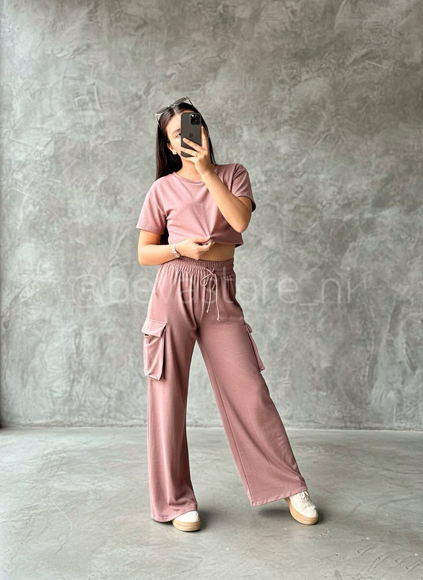 Conjunto Top y pantalón Wide Leg morado