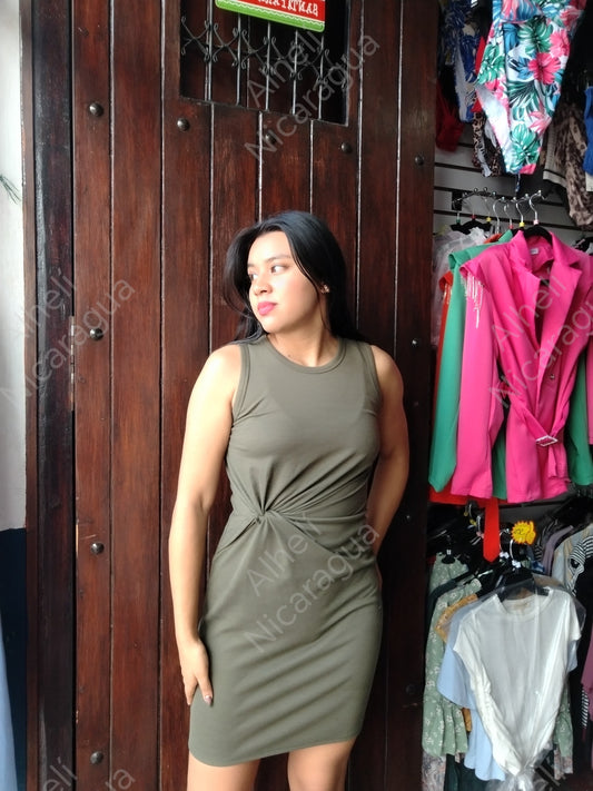 Vestido verde con recogido
