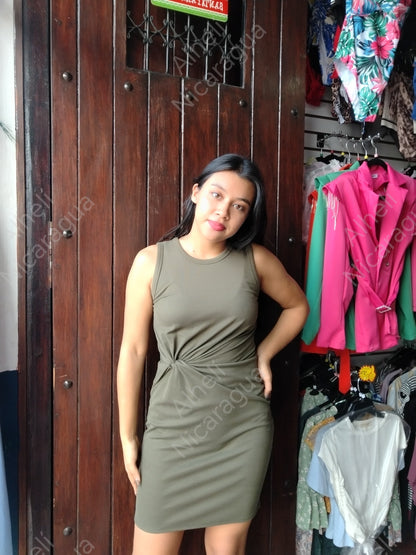 Vestido verde con recogido