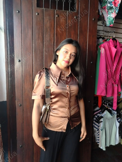 Camisa de vestir café