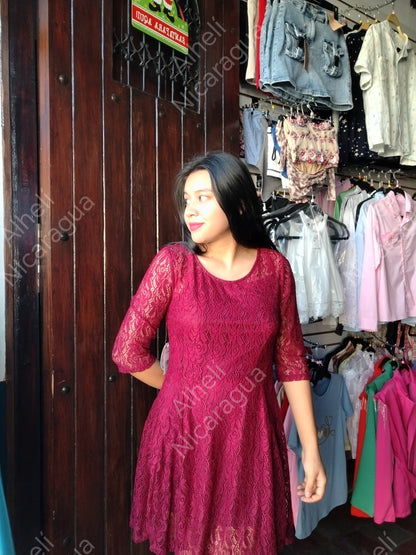 Vestido rojo calado