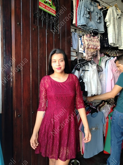 Vestido rojo calado