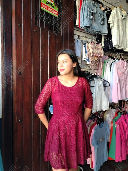 Vestido rojo calado