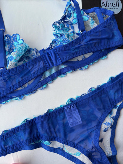 Lencería azul con bordado floral romántica 2 piezas