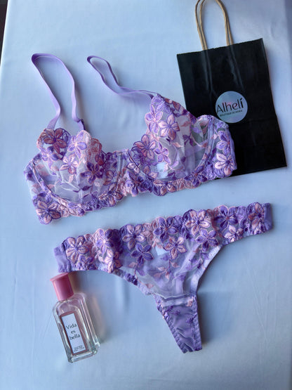 Lenceria morado con bordado floral romantica 2 piezas