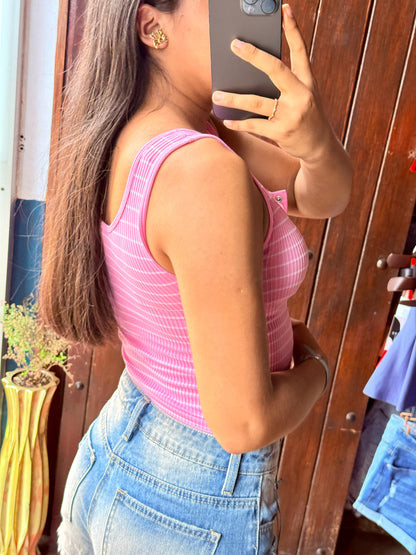 Crop tank top Rayas sin Mangas con ojal