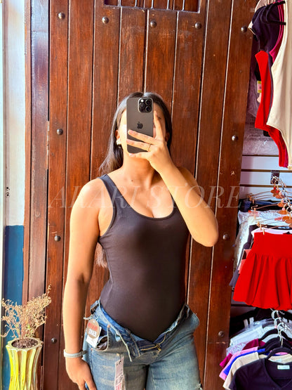 Bodysuit solido