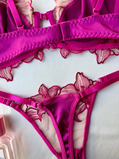 Lenceria rosado bloque de color calado y bordado 2 piezas