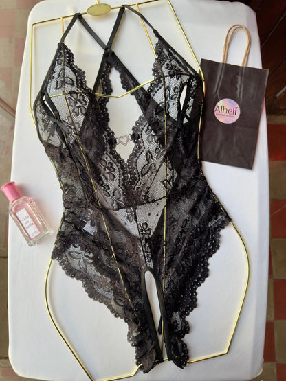 Lencería Negra con cuello en V profundo, corazón hueco y estampado floral, de tiro bajo