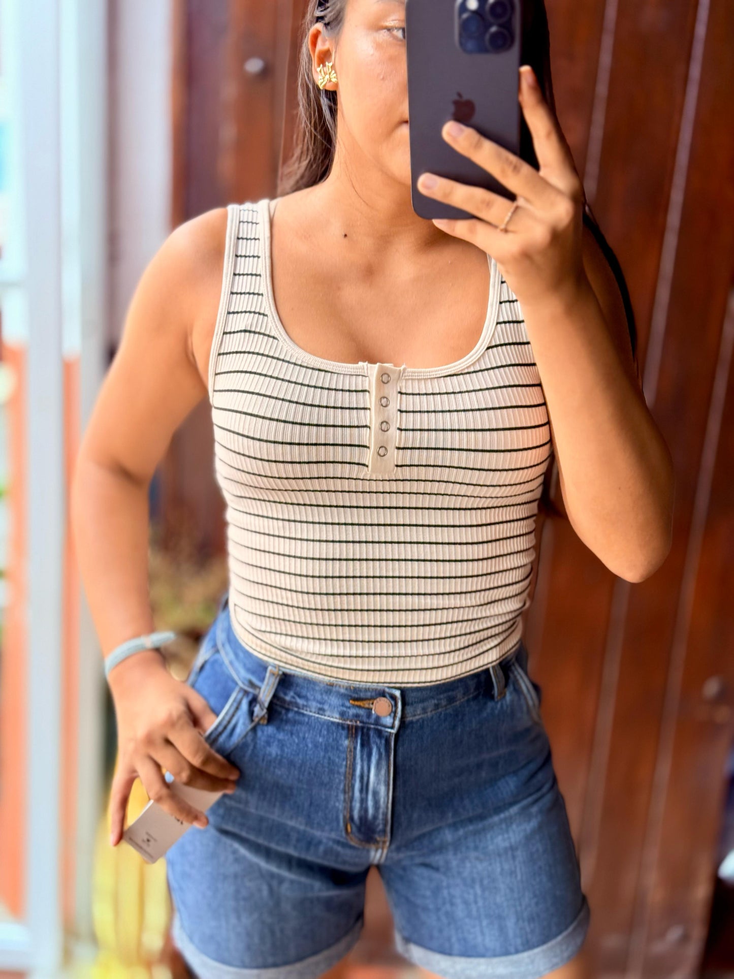 Crop tank top Rayas sin Mangas con ojal
