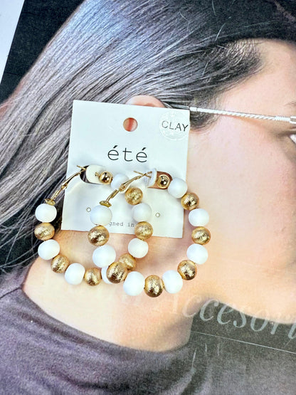 Aretes con cierre de cuentas y bolitas