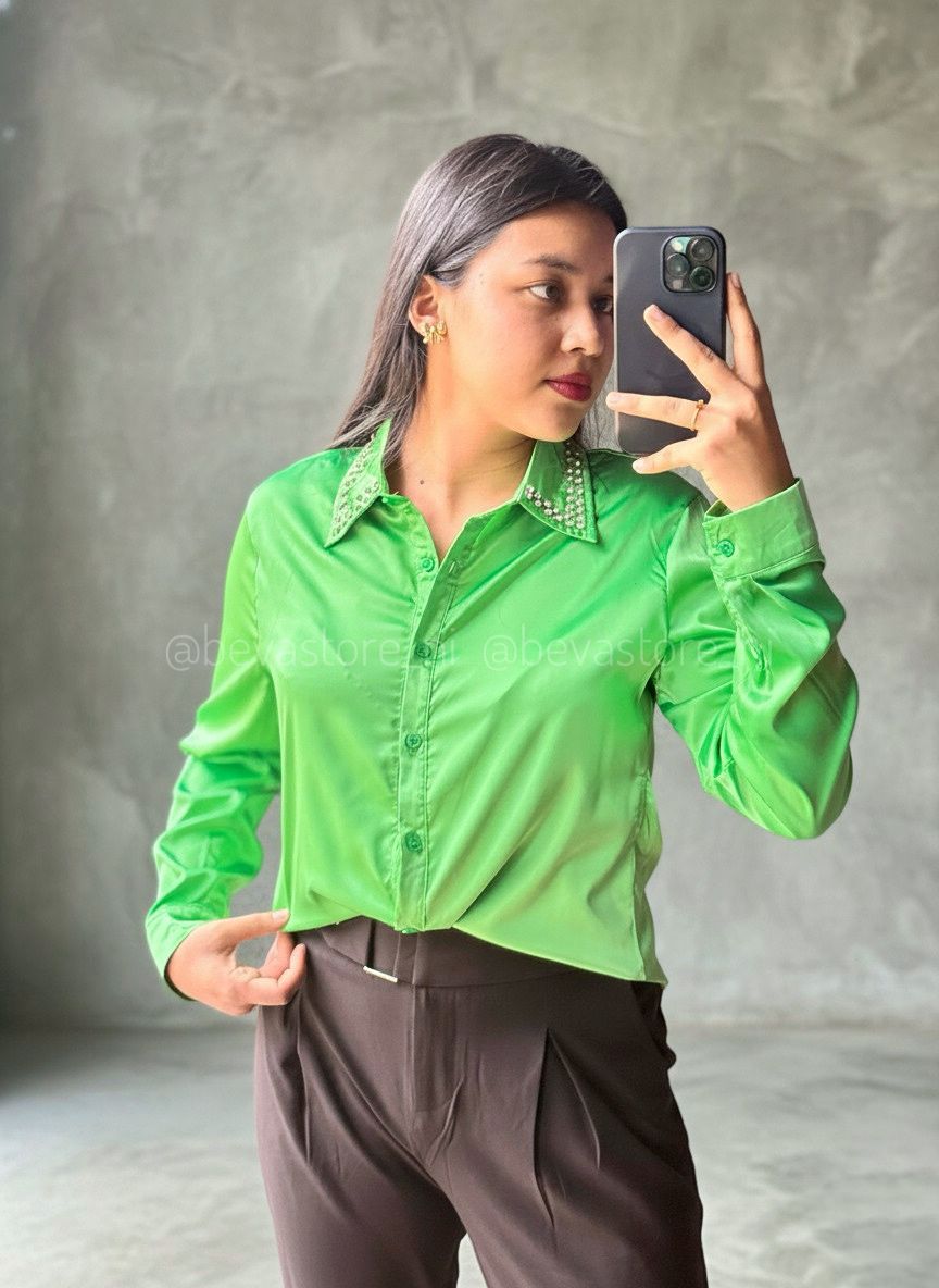 Camisa satinada manga larga