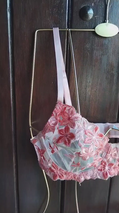 Lenceria rojo con bordado floral romantica 2 piezas